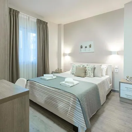 Dedis Apartment Neos Marmaras