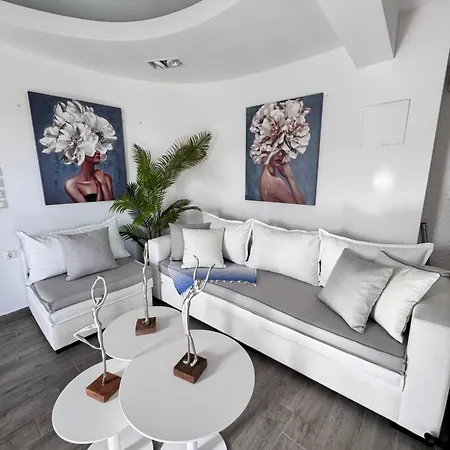 Dedis Apartment Neos Marmaras