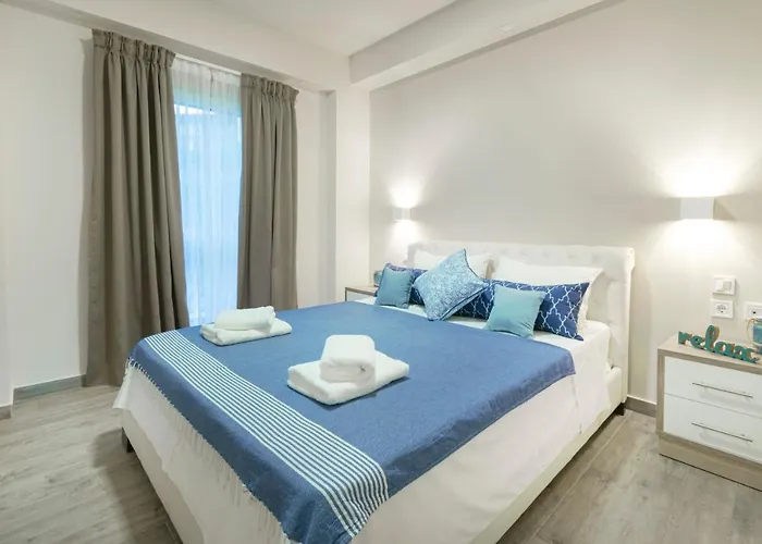 Dedis Apartment's アパート ネオス・マルマラス