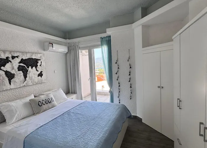 Dedis Apartment's